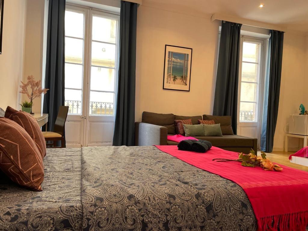 By La Rambla Rooms 바르셀로나 외부 사진